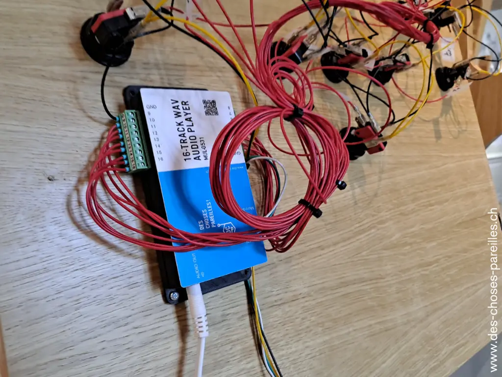 16 Track WAV Audio Player - En situation.webp